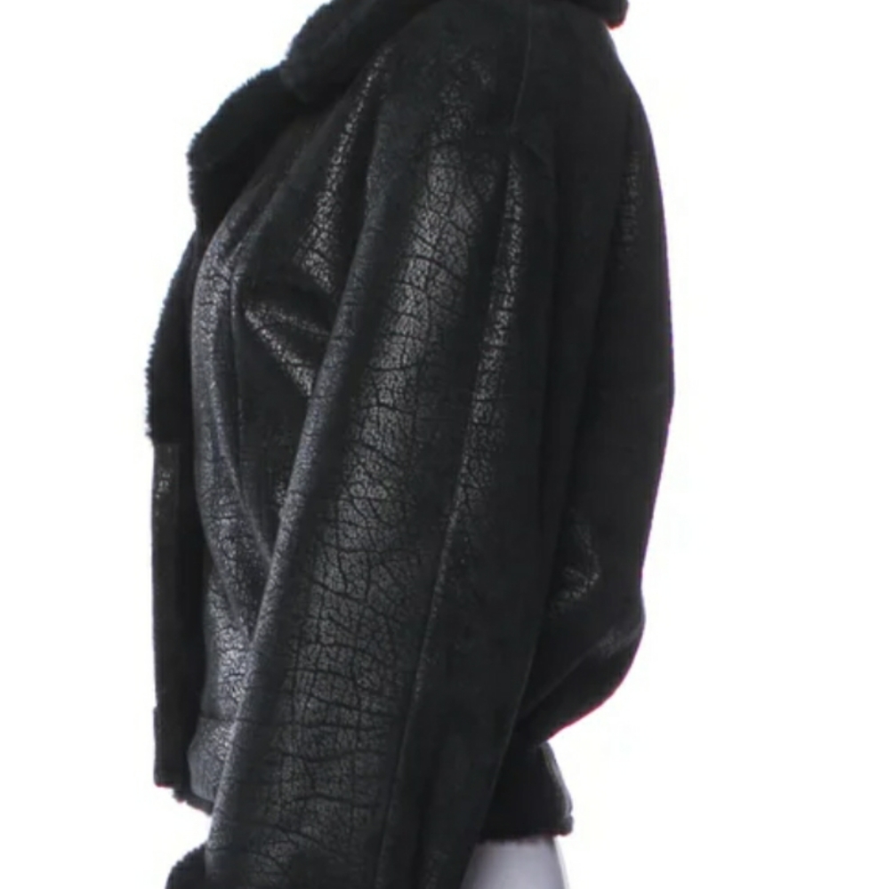 NWOT MARC JACOB'S BLACK 🖤 SHORT SHEARLING JACKET SZ MEDIUM ..... - Picture 3 of 11